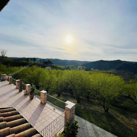 بيت للعطل Relaxing House In *