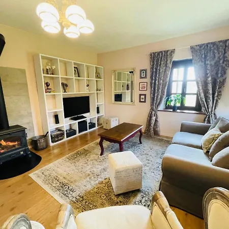 بيت للعطل Relaxing House In